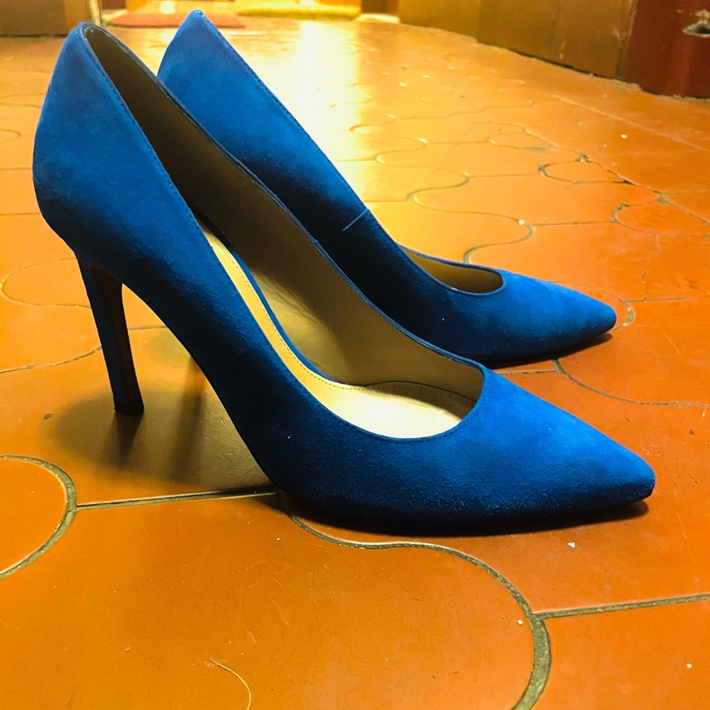 Whistles heels